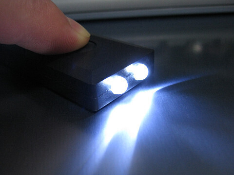 LEDソーラーキーチェーンライト 2LED もちろん100円: gomagoma LEDソーラーキーチェーンライト 2LED もちろん100円: gomagoma